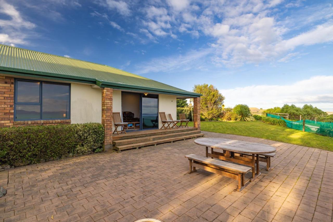Ocean & Mountain Views - Kaikoura Villa Exterior photo