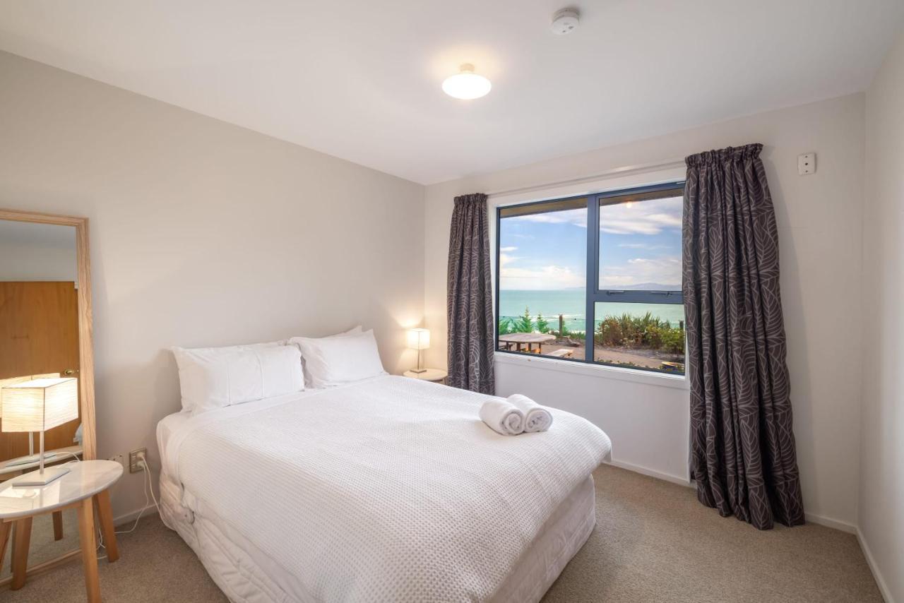 Ocean & Mountain Views - Kaikoura Villa Exterior photo